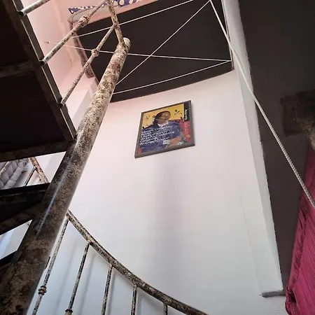 Pequena Gran Casa